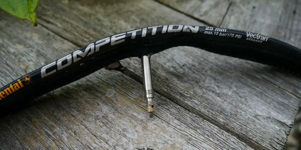 How Much to Pump Road Bike Tires