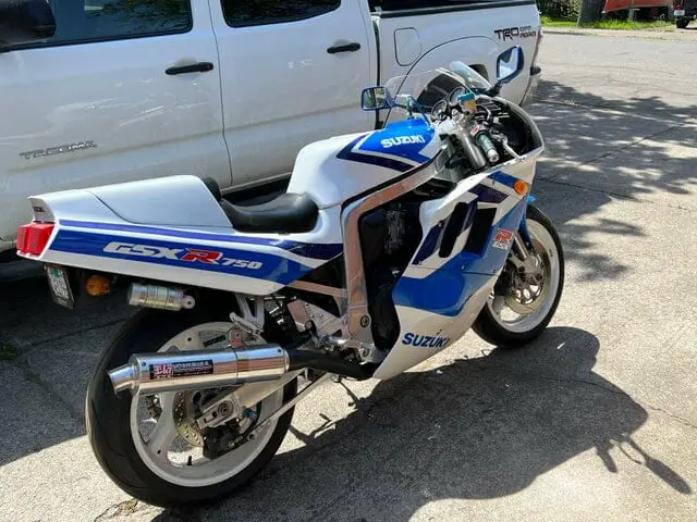 How Long Does It Take to Warm Up Motorcycle Tires?